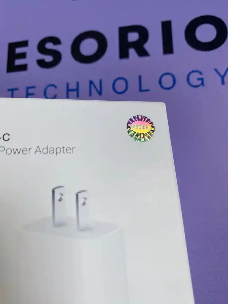 Cargador De Iphone Original 20w Usb-c Para Conectar Cable Lighting