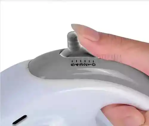 Batidora Electrica De Mano 120w 5 Velocidades 2 Batidores Color Blanco Frecuencia 60hz 110v