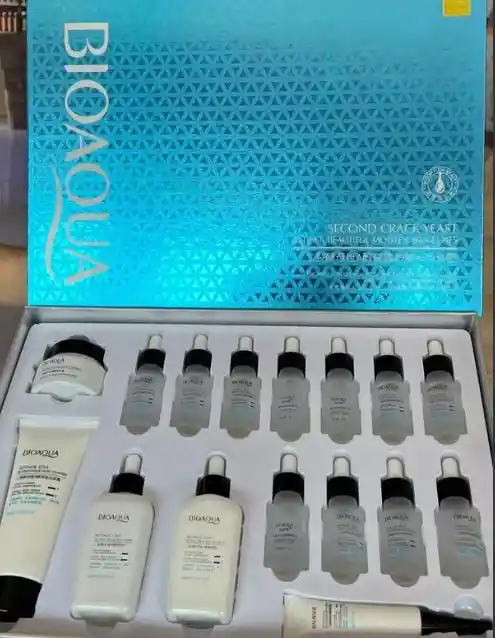 Kit Facial Retinol Bioaqua 16 Pcs