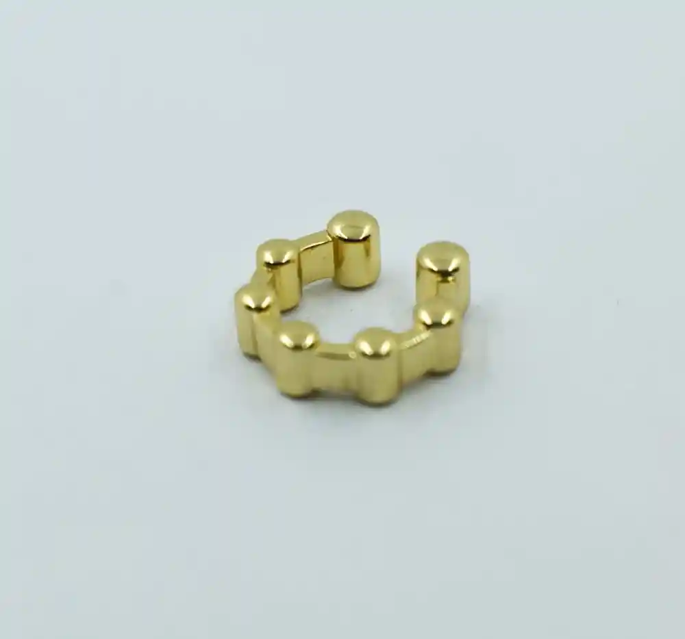 Earcuff Dorado Solitario Grande