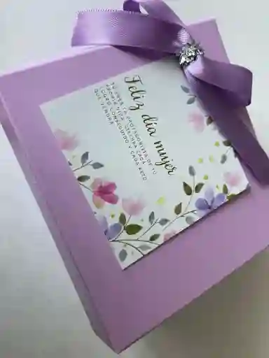 Detalle Para La Mujer