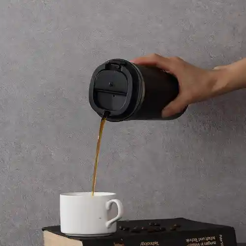 Botella De Agua Caliente Y Fría Taza De Café De Acero