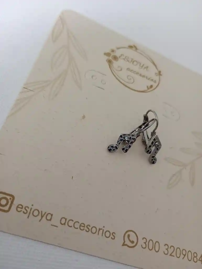 Aretes Plateados Nota Músical