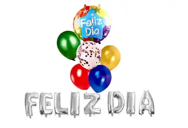 Letrero Feliz Dia Inflable Letra A Letra Plateado Dia Acompañado De Globos Latex.