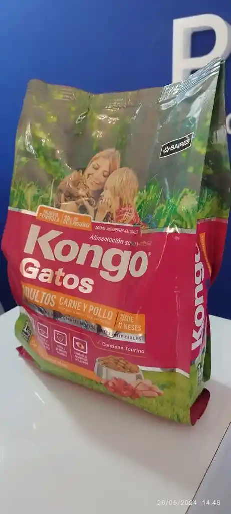 Kongo Alimento Sano Y Natural Para Gatos Adultos De Carne Y Pollo