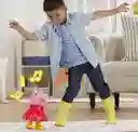 Muñeca Peppa Pig Peppa Diversión En Los Charcos