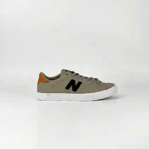 New Balance Am210nvt