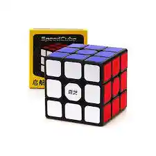 	 Cubo Rubik 3x3 Qiyi Fondo Negro Speed Cube