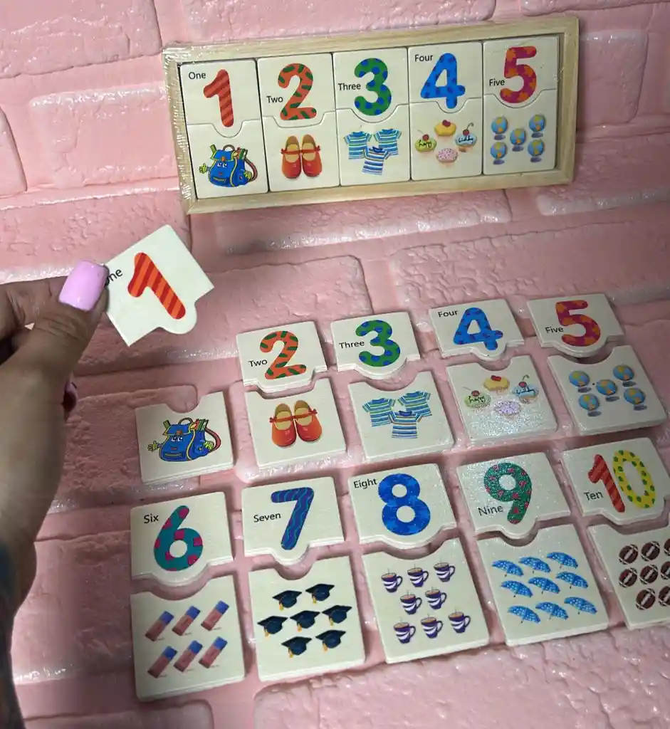 Juegos Disdacticos Numeros En Madera / Rompecabezas