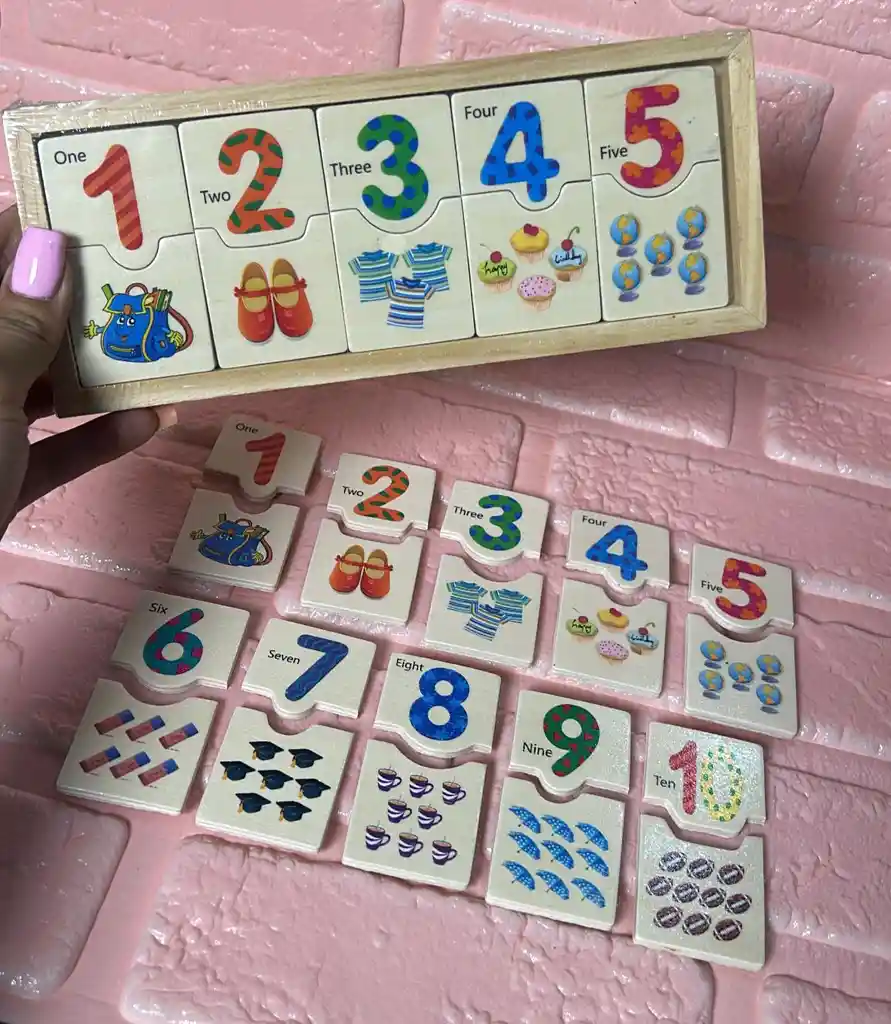Juegos Disdacticos Numeros En Madera / Rompecabezas