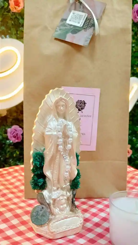 Combo Regalo Virgencita 15 Cm-denario Y Velita