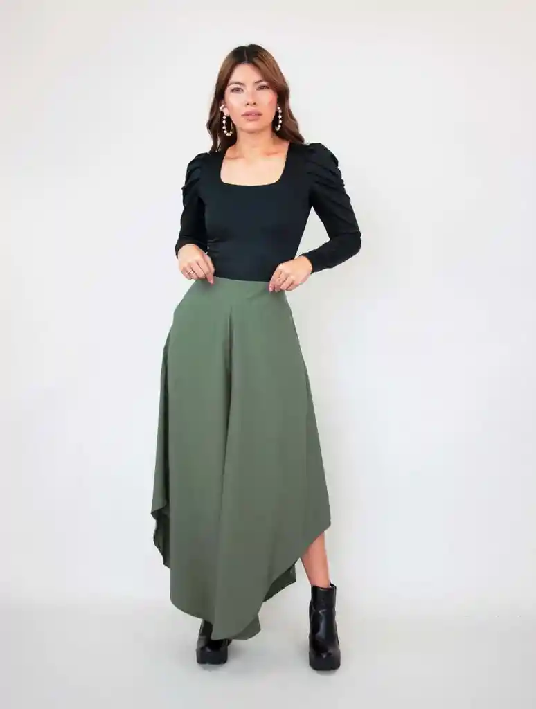 Pantalón Emilia Verde Militar L/10