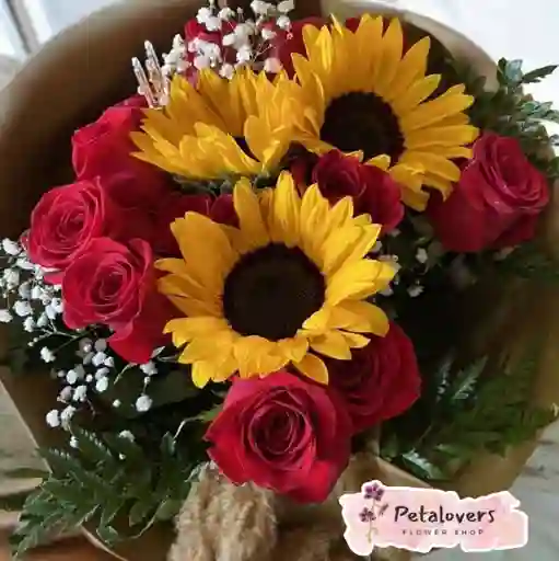 Girasoles Y Rosas San Valentin