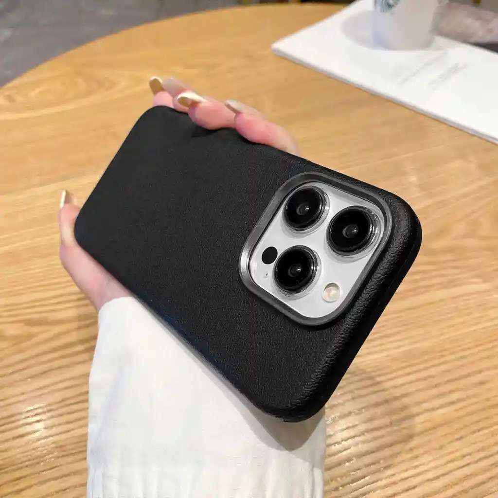 Funda En Cuero Con Magsafe Iphone 15 Plus Negro