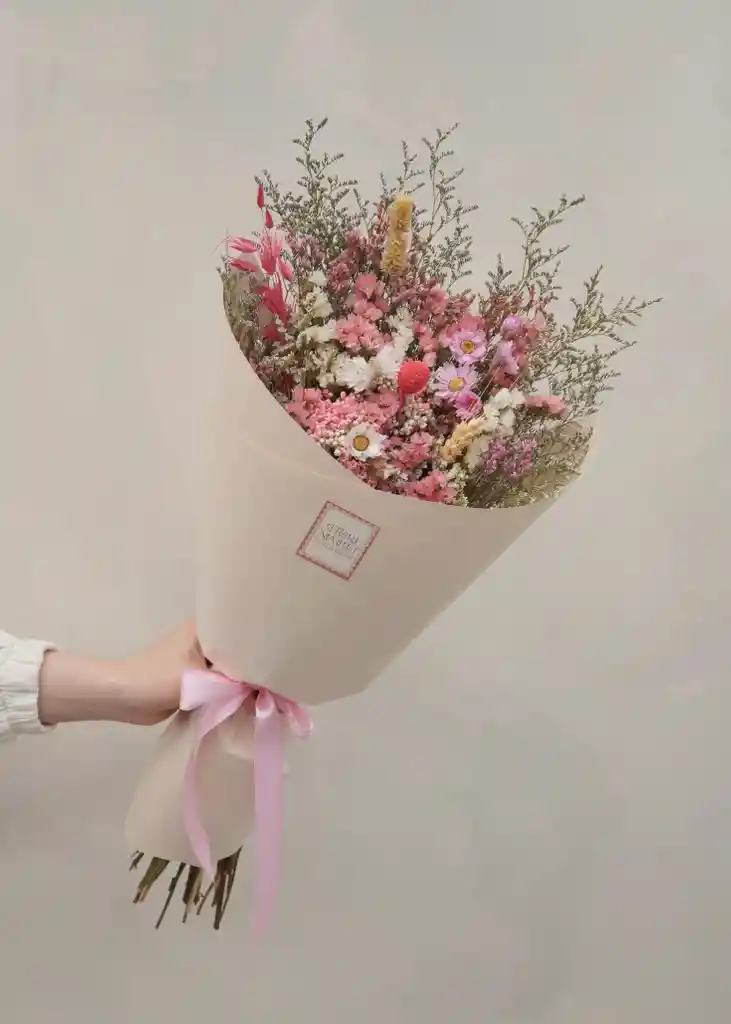 Bouquet Blush