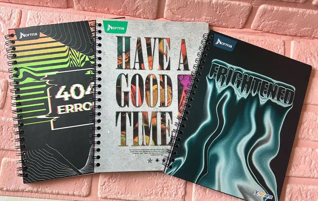 Cuaderno Argollado Cuadros Caballero Grande Pasta Dura Expresarte 80 Hojas