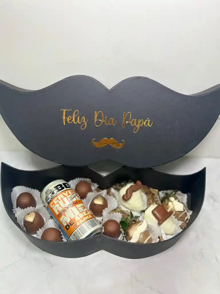 Caja Bigote Hombre Con Cerveza Bbc, Trufas Rellenas Y Fresas Con Chocolate