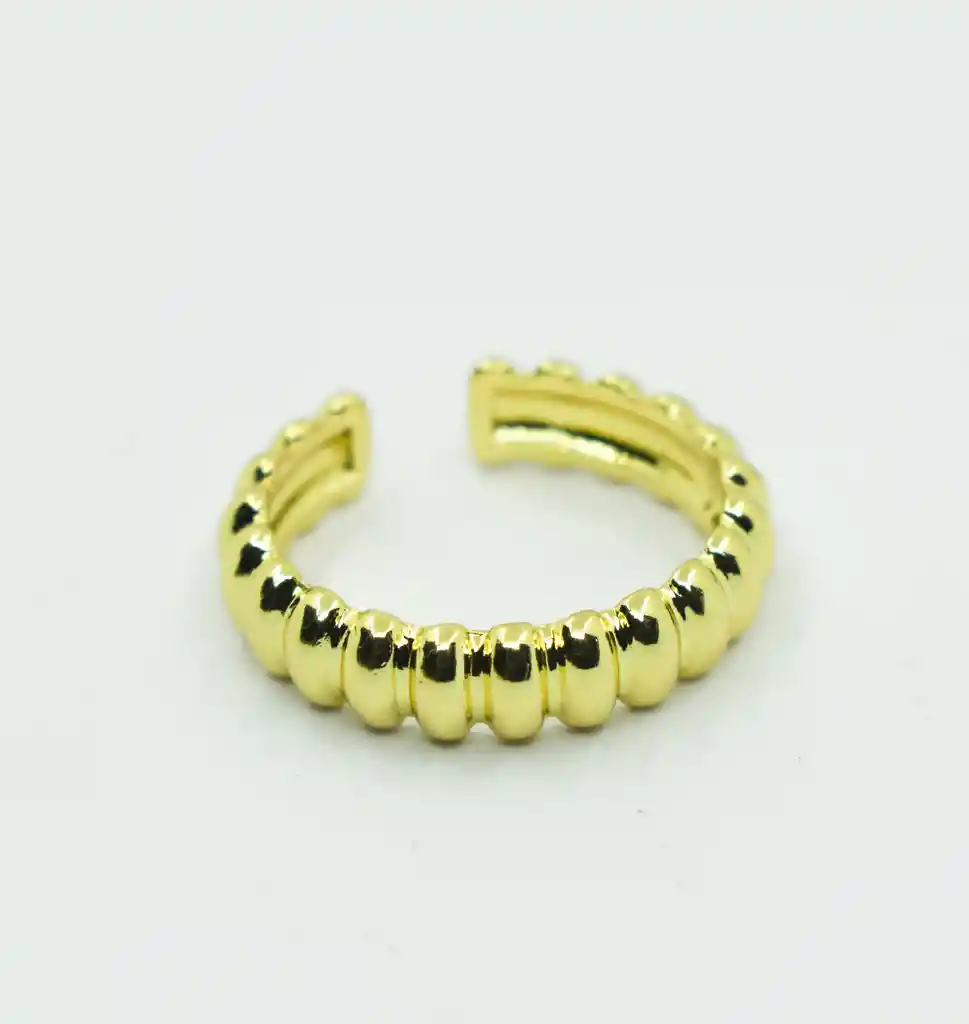 Anillo Dorado Relieve