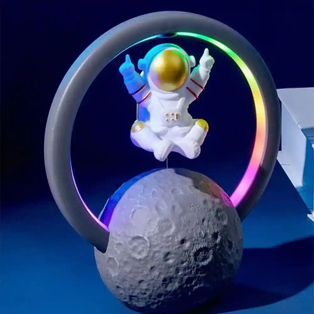 Lámpara Parlante Bluetooth Astronauta Flotante Rgb Suspension Inalámbrico