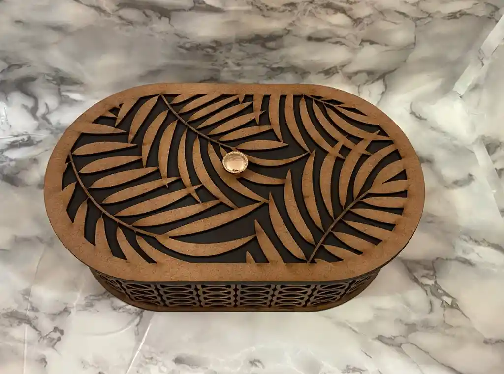 Caja De Madera Ovalada Mediana