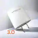 Cabezal Adaptador Usb De Viaje 3a/at Ca01 Carga Rápida / Blanco