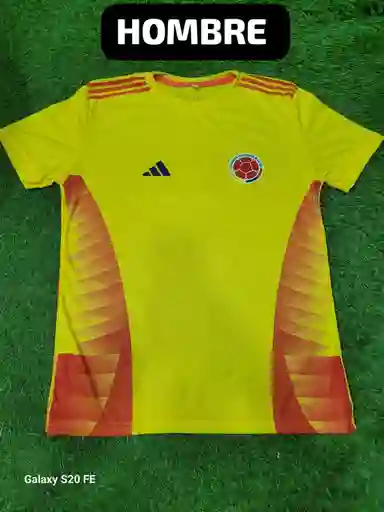 Camisetas Selección Colombia🥅🤾🏼‍♂️ Nacional / Amarilla Hombre/ Talla M/l