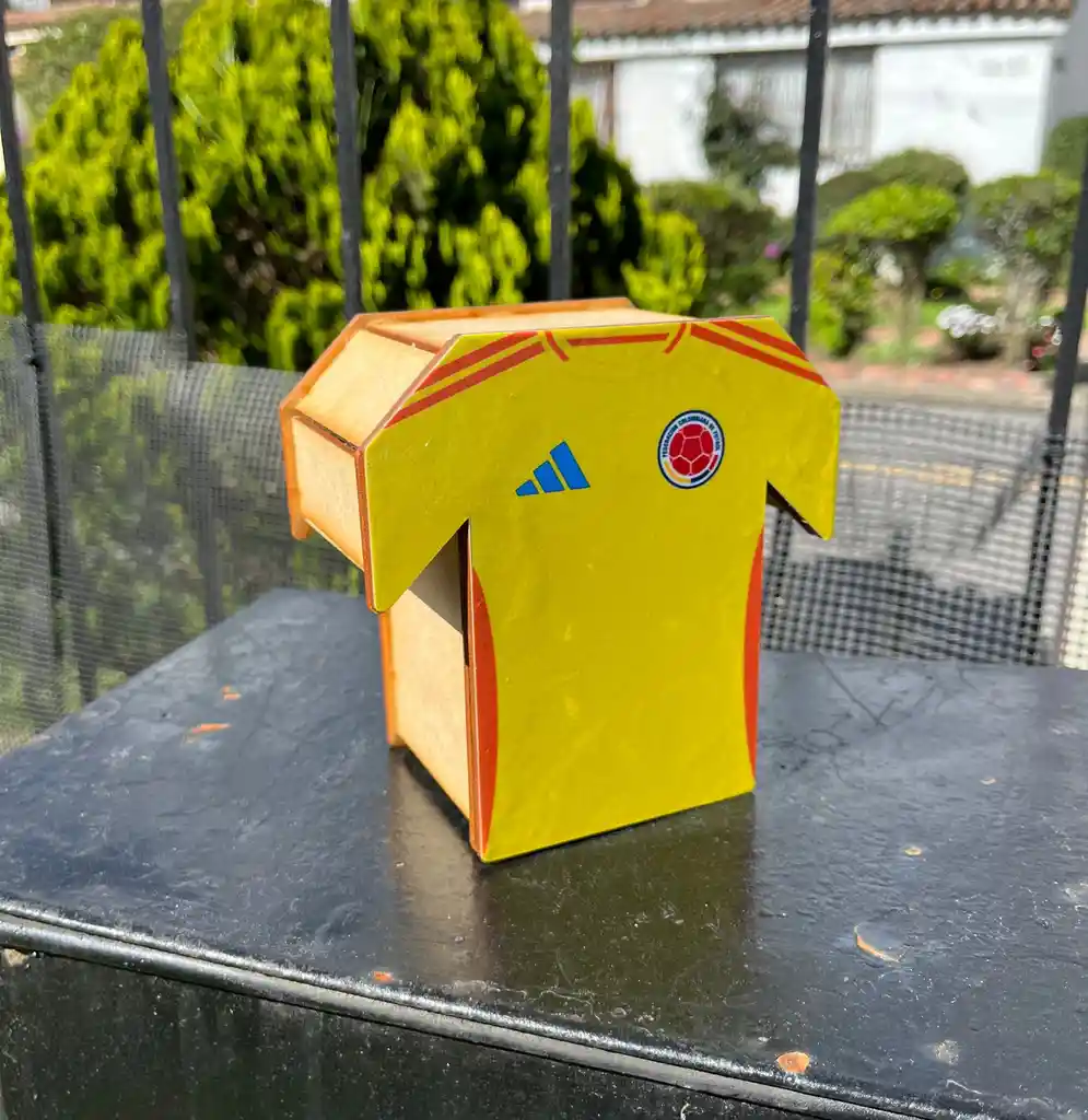 Regalo Caja Camiseta Selección Colombia