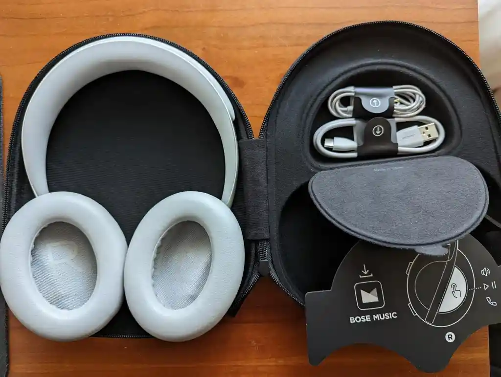 Audífonos Bluetooth Bose 700 Headphones