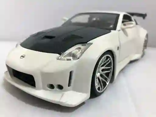 Carro Coleccionable Nissan Btk 2003 350z Blanco Modelo Coche Juguete Fiesta Regalos, Colección