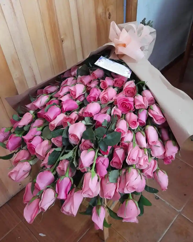 Ramo 100 Rosas Rosadas