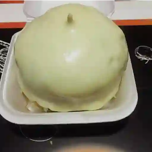 Hamburguesa baño de queso