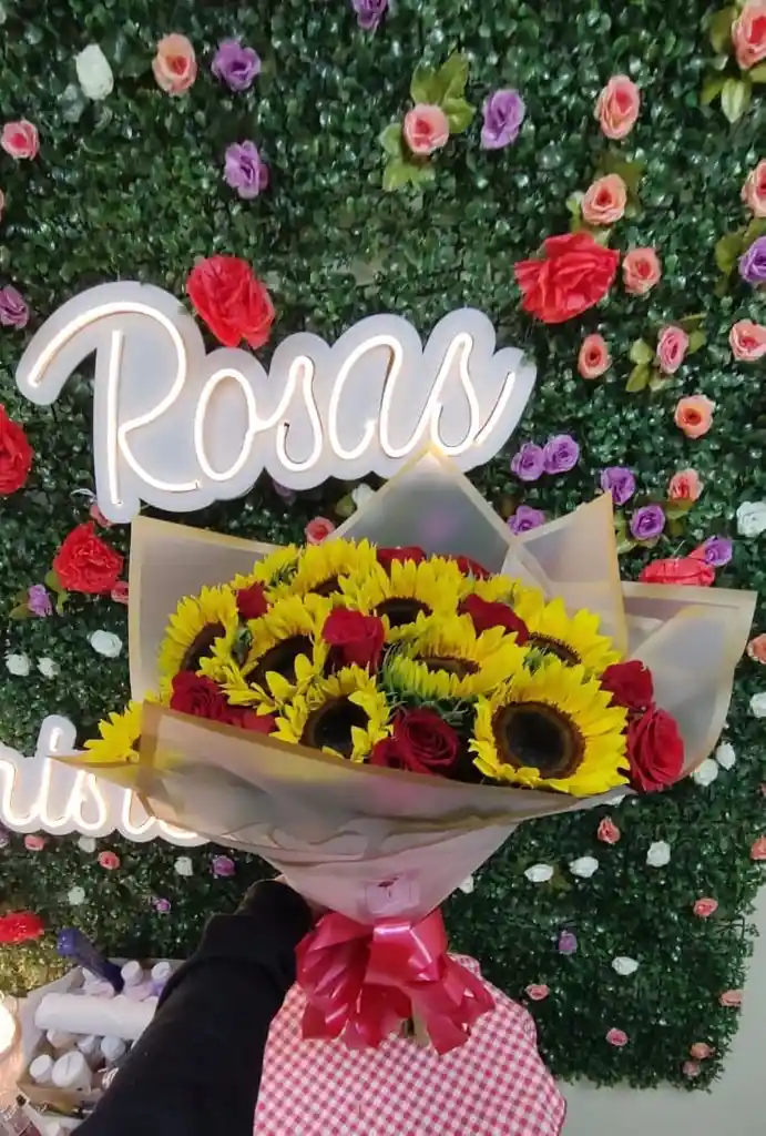 Girasoles Y Rosas