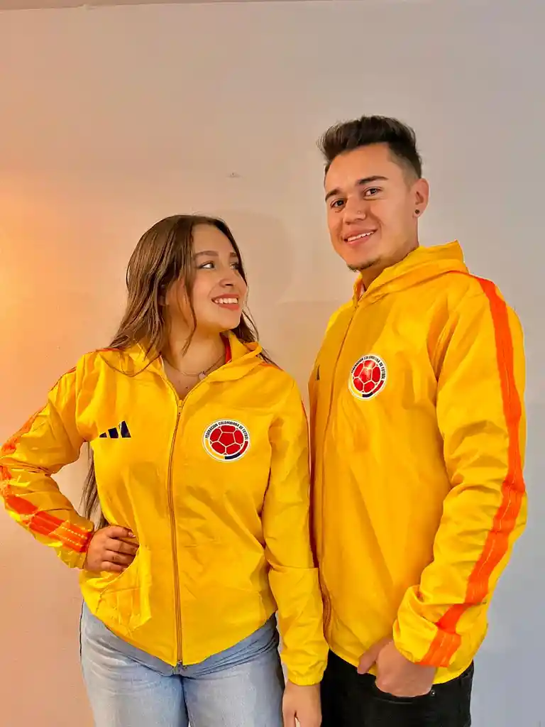 Chaqueta Corta Vientos Selección Colombia🥅🤾🏼‍♂️ Nacional / Amarilla/talla Xl