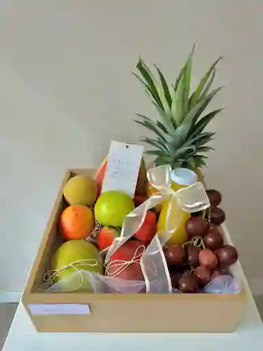 Detalle De Frutas Para Enfermo. Hermoso Y Saludable!