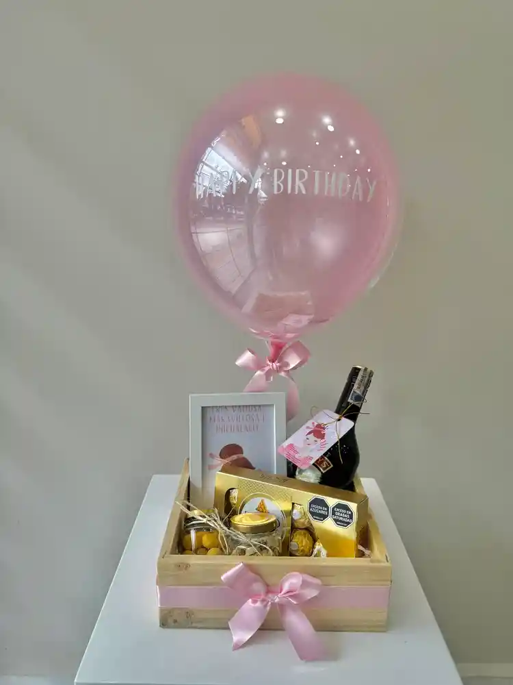 Regalo Elegante Para Mujer: Happy Birthday Botella De Baileys + Pistachos Y Ferrero Rocher