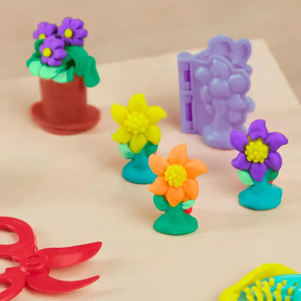 Juego Educativo Pequeños Jardineros Play-doh Para Niños