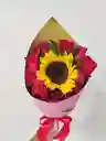 1 Girasol Con 9 Rosas En Bouquet Con Moño Y Decoración