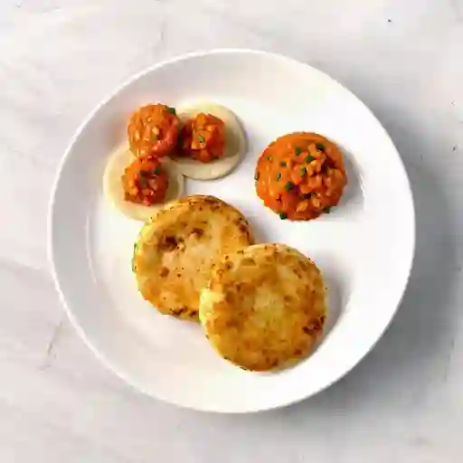 Arepa Frita Con Hogao