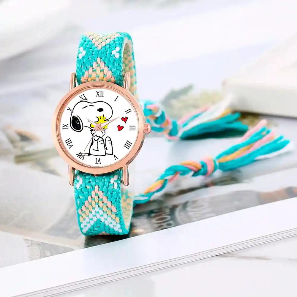 Reloj Snoopy Dorado Tejido Artesanal Mujer + Estuche