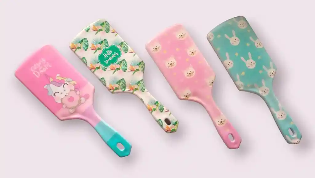 Cepillo/peine Plástico Con Estampado De Dibujos Animados X Unidad