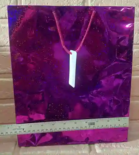 Bolsa Regalo Metalizada / Holograma Talla M (( 29*26*6 )) Colores De Dama