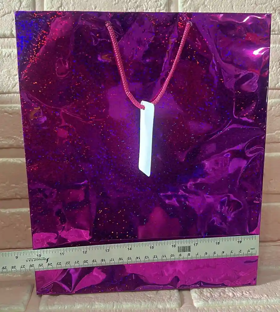 Bolsa Regalo Metalizada / Holograma Talla M (( 29*26*6 )) Colores De Dama