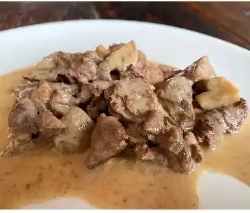 Lomo Stroganoff