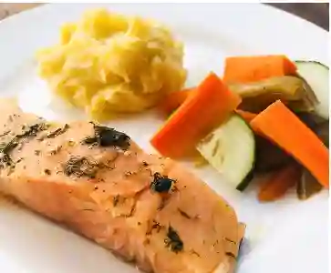 Salmón A Las Finas Hierbas