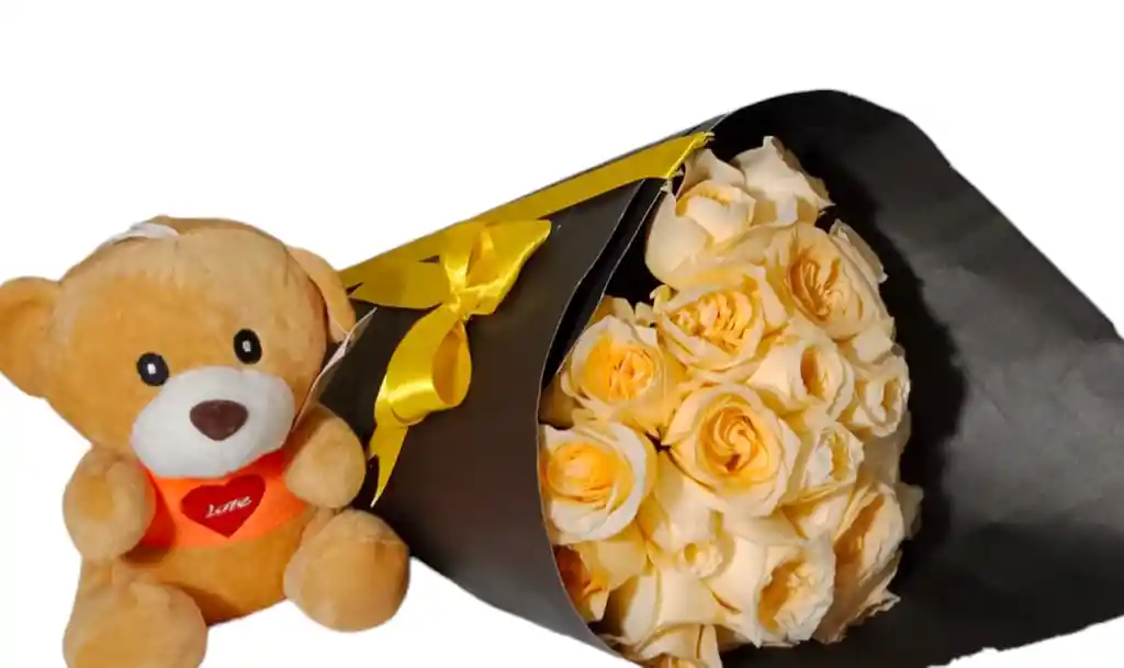 Rosas Y Peluche En Cono