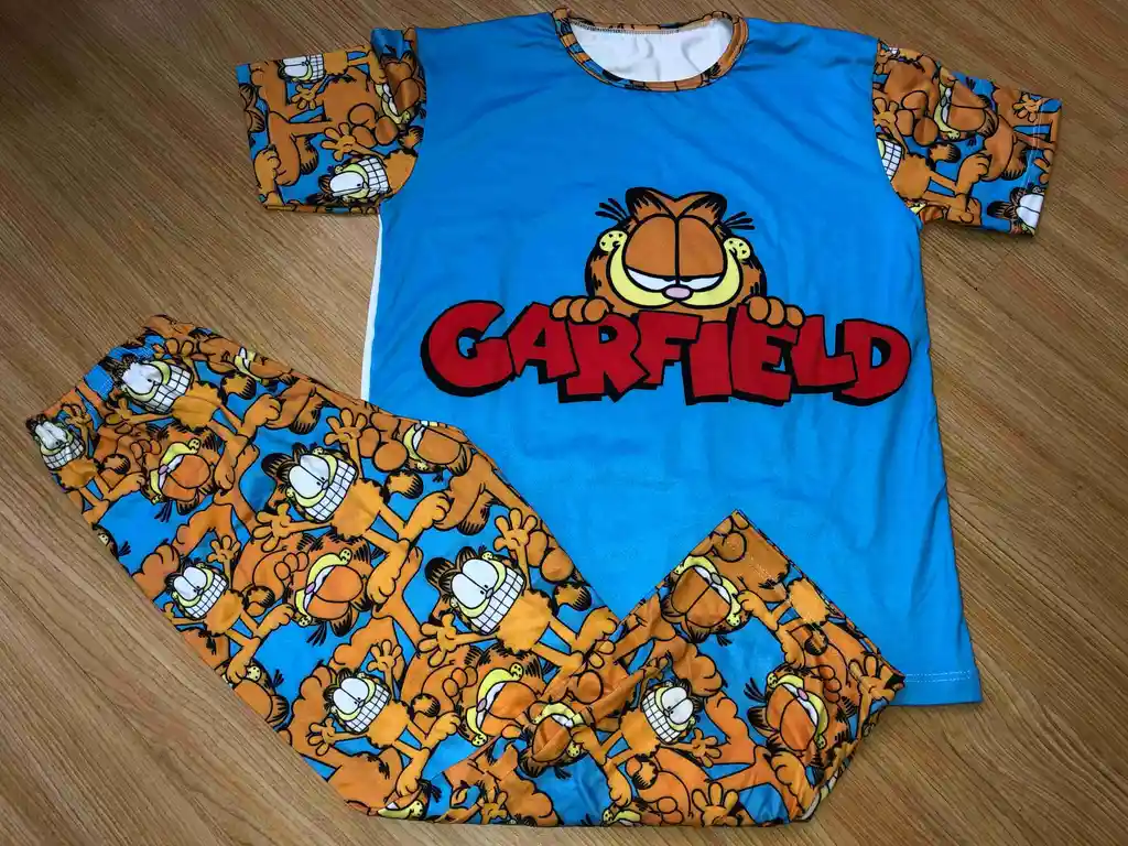 Pijama Niñoo Garfied Talla 8