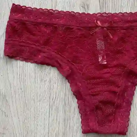 Tanga Moño Vino Tinto - Talla Única