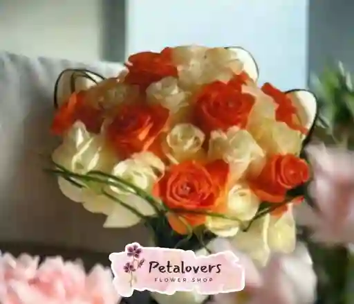 Flores Bouquet De Rosas Blancas Y Naranjas