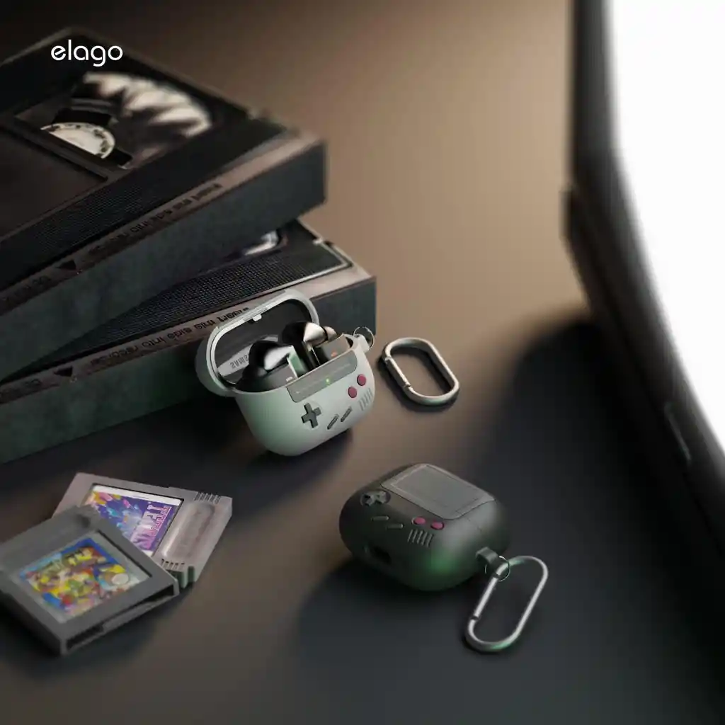 Elago Estuche Para Galaxy Buds 3 / Buds 3 Pro Aw5 Con Arnes Gris