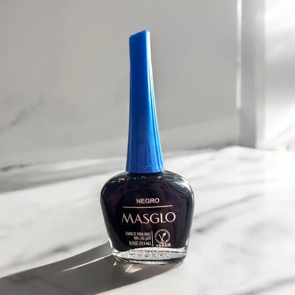 Esmalte Para Uñas Masglo Tradicional Negro X 13,5 Ml